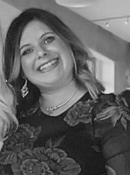 Kerry Hampton – Integrative Somatic Trauma Therapist, UK Kerry Hampton, a qualified integrative therapist in the UK specialising in somatic trauma therapy using the three-phase trauma model.