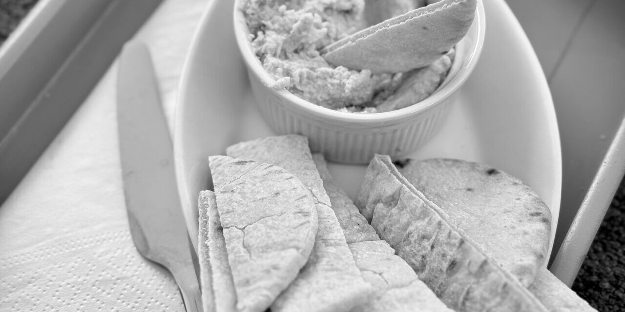 Food Noise Is Real (Especially With ADHD): Why You Can’t Stop Thinking About Food