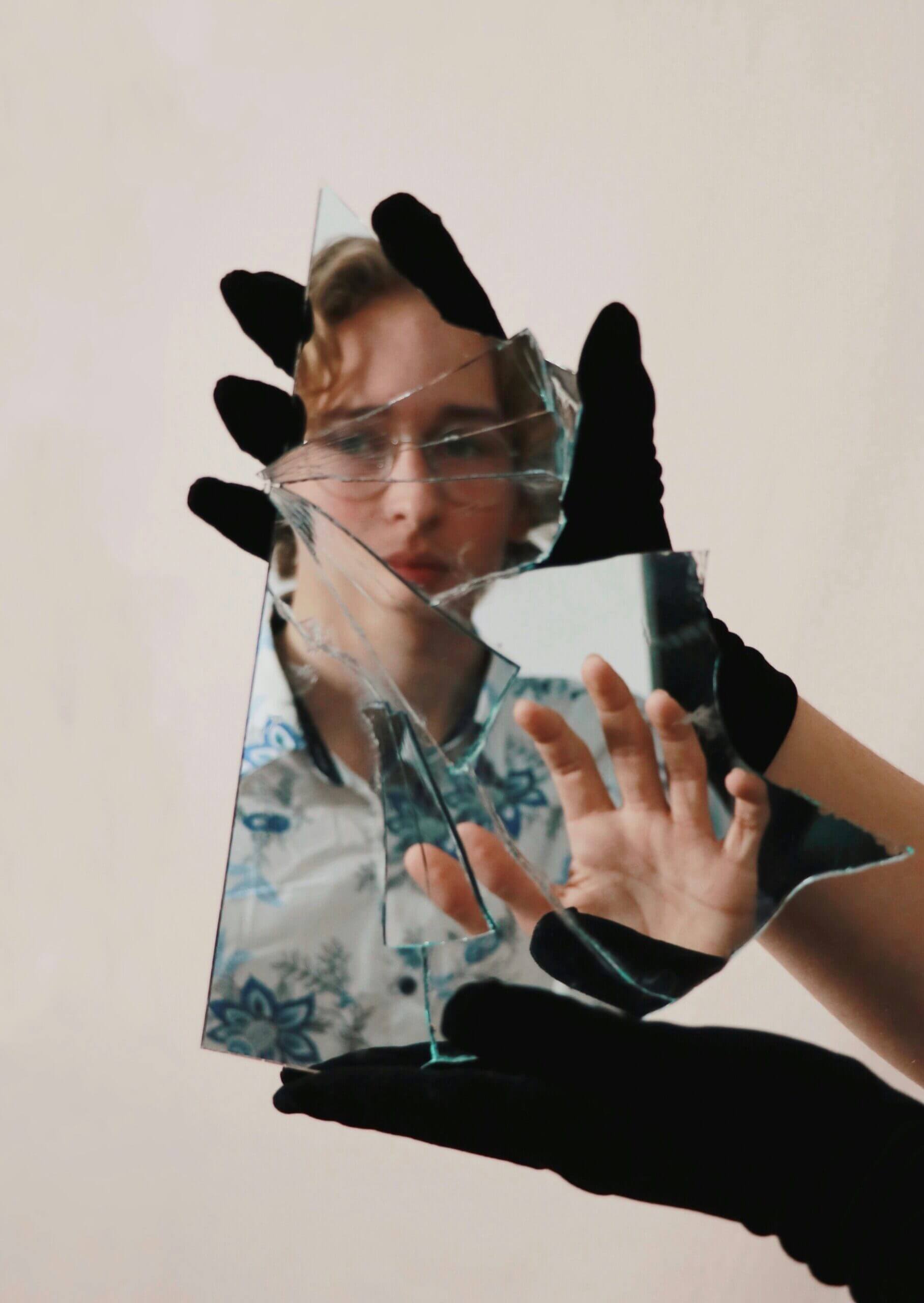 Becky Stone – Compassionate Neurodivergent Eating Disorder Therapy Canterbury Becky Stone, trauma-informed neurodivergent eating disorder therapist in Canterbury, showing compassion and connection through therapy that supports body image, ADHD, autism, and recovery.