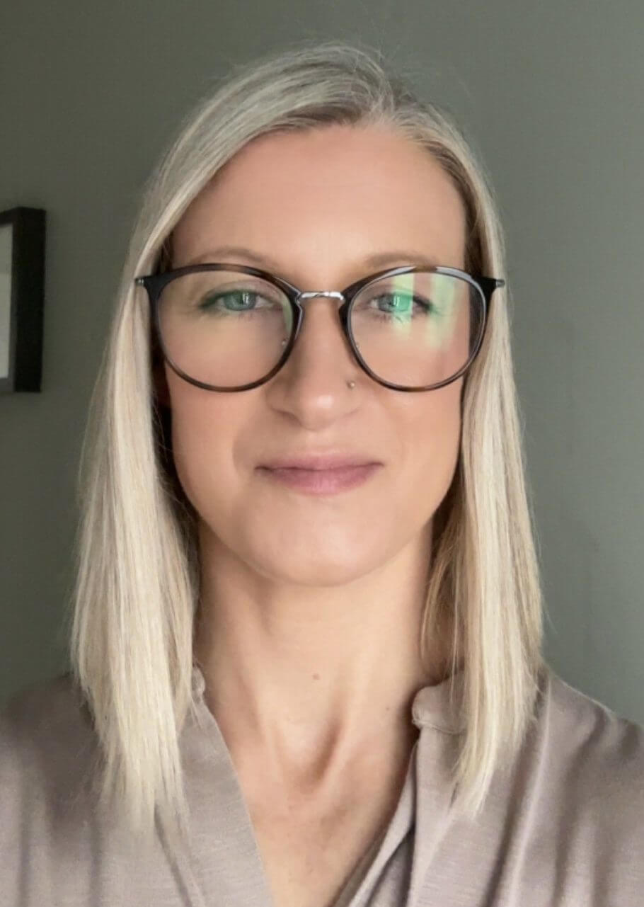 Elspeth – ADHD, Anxiety and Self Criticism Therapy Elspeth, an ADHD therapist and coach based in East Lothian, supporting late-diagnosed adults with ADHD, anxiety, and self-criticism through compassionate therapy and coaching online across the UK